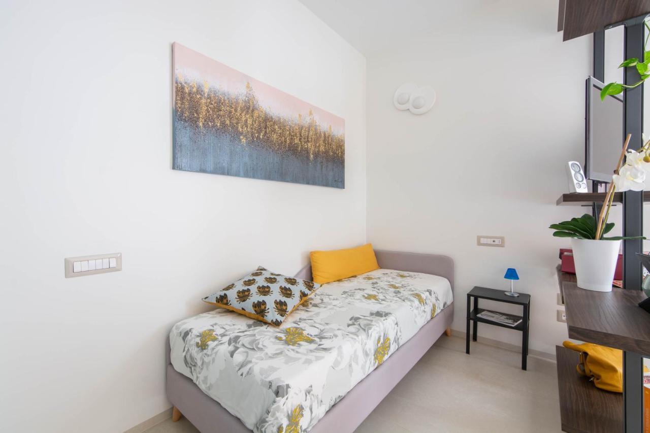 Апартаменты Casa Aura - Amalfi Coast Майори Экстерьер фото